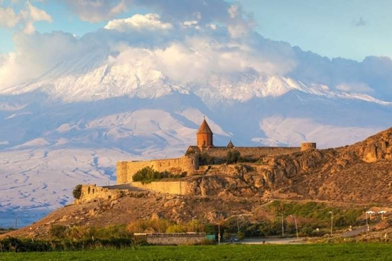 Какое время в армении. Tame Armenia.