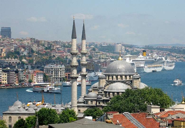 Туры в стамбул на 4 дня. Стамбул панорама. Стамбул фото города. Стамбул панорама города. Турция центр города Стамбул.